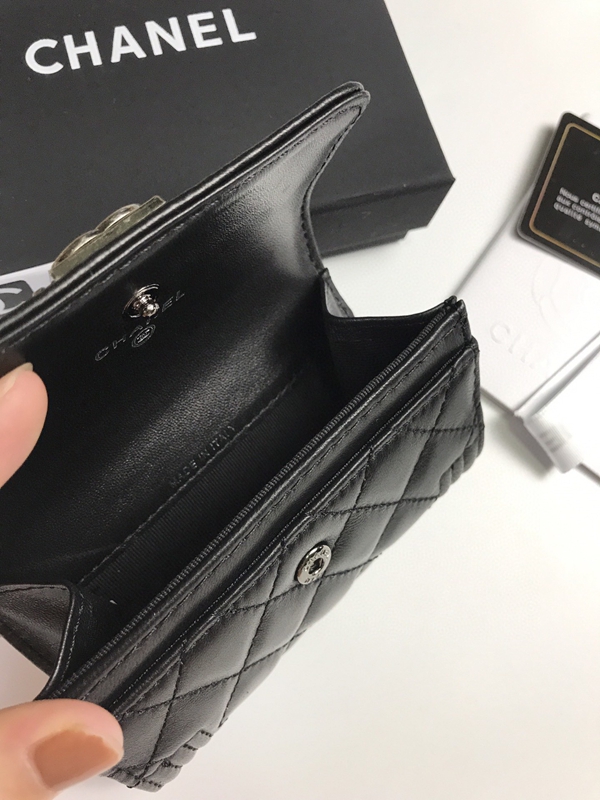 コピーシャネル激安財布素材ディテール